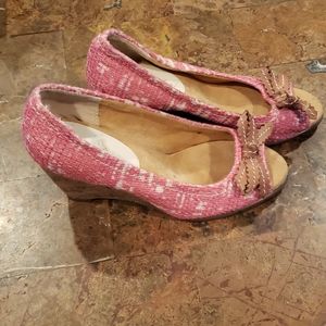 Aerosole Pink Tweed Wedges Size 8
